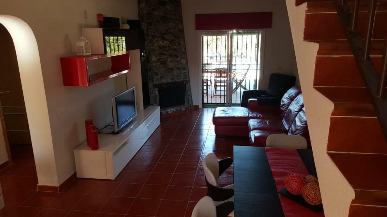 La Triqueta Villa Zarzuela del Monte Kültér fotó